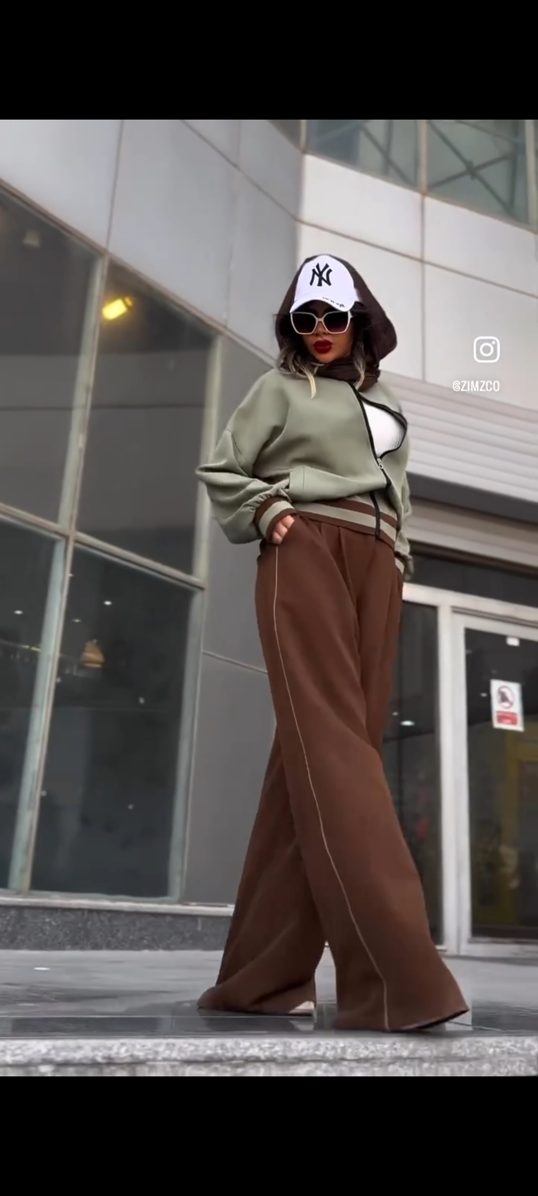 ست بامبر شلوار مازارتی تی دوبل لاین دار